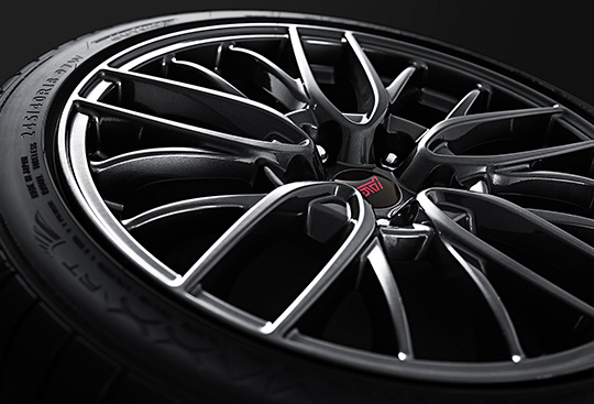 18-inch Aluminium-alloy Wheels (Dark Gun Metallic)